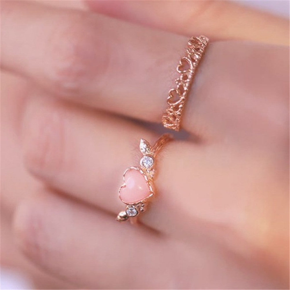 Women's heart-shaped wings ring