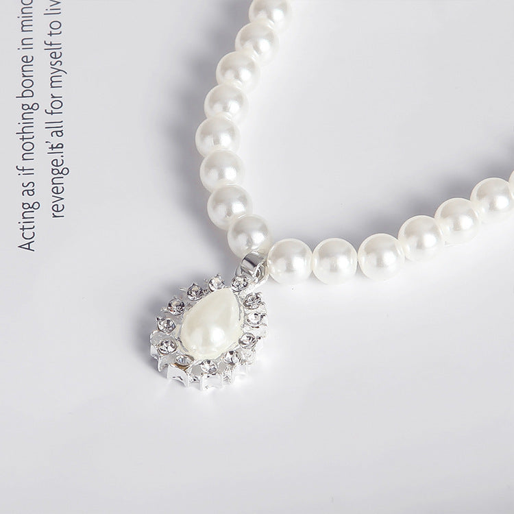 Classic Pearl Necklace Set