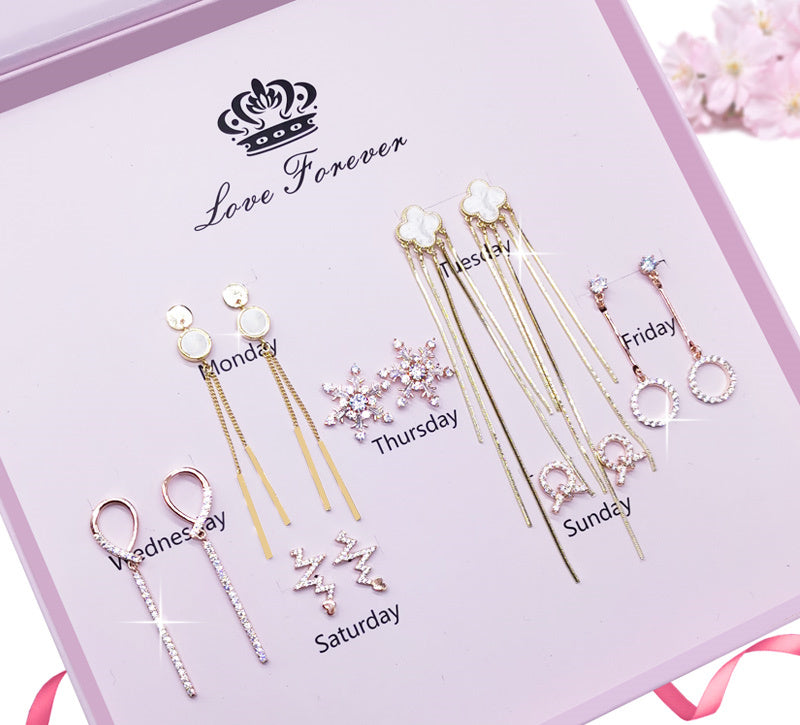 Fashionable Girls' Long Earrings Set High-end Temperament