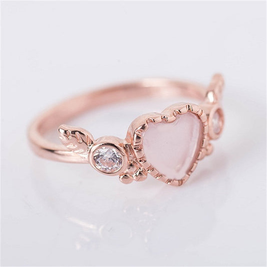 Women's heart-shaped wings ring