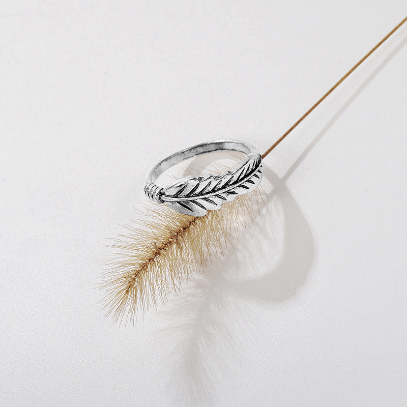 Ring Classic Leaf Lady Ring Retro